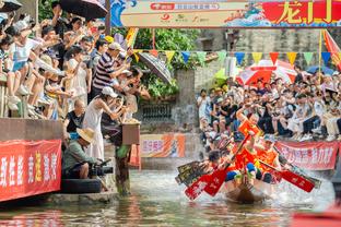 小图拉姆社媒庆祝获胜，标签选的是姆巴佩……